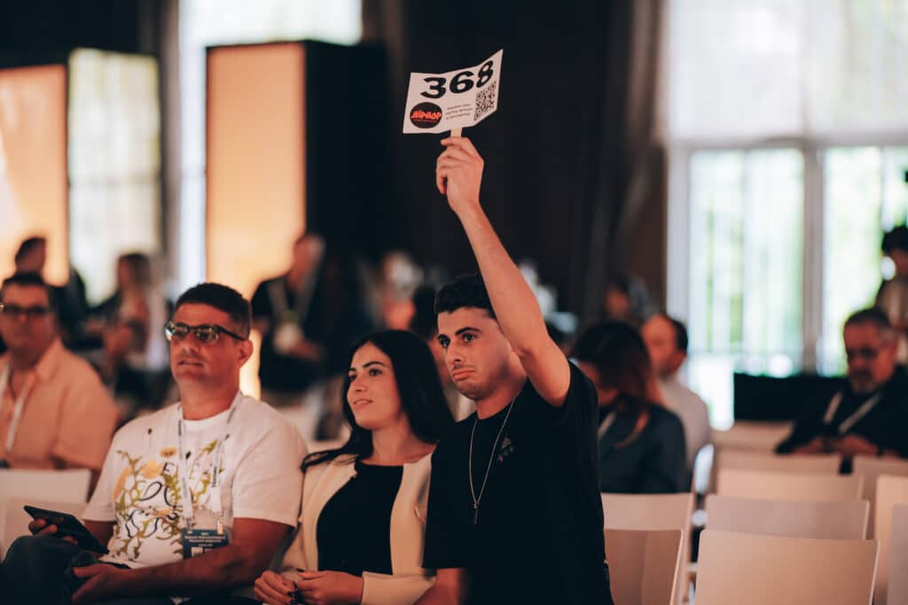 ULYSSES CREW1106000906